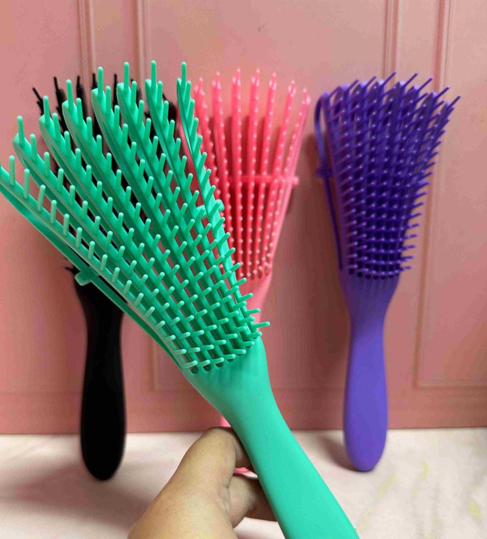 Vista 2 de CEPILLO DESENREDANTE Y ANTIFRIZZ